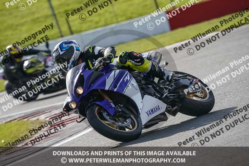 donington no limits trackday;donington park photographs;donington trackday photographs;no limits trackdays;peter wileman photography;trackday digital images;trackday photos